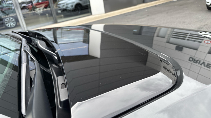 Land Rover Discovery Sport 2.0 D200 Landmark 5dr Auto [5 Seat] Diesel Station Wagon - Image 25